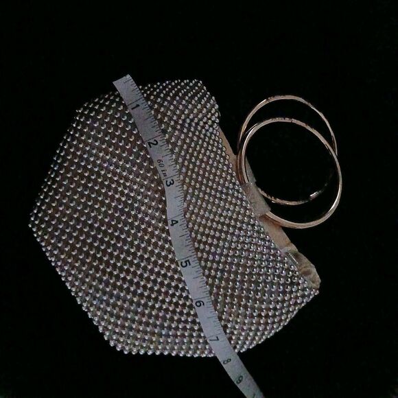 Jessica McClintock Gold Pearl Evening Bag Snap Satin-Lined Wristlet Glamour Chic - Picture 9 of 9